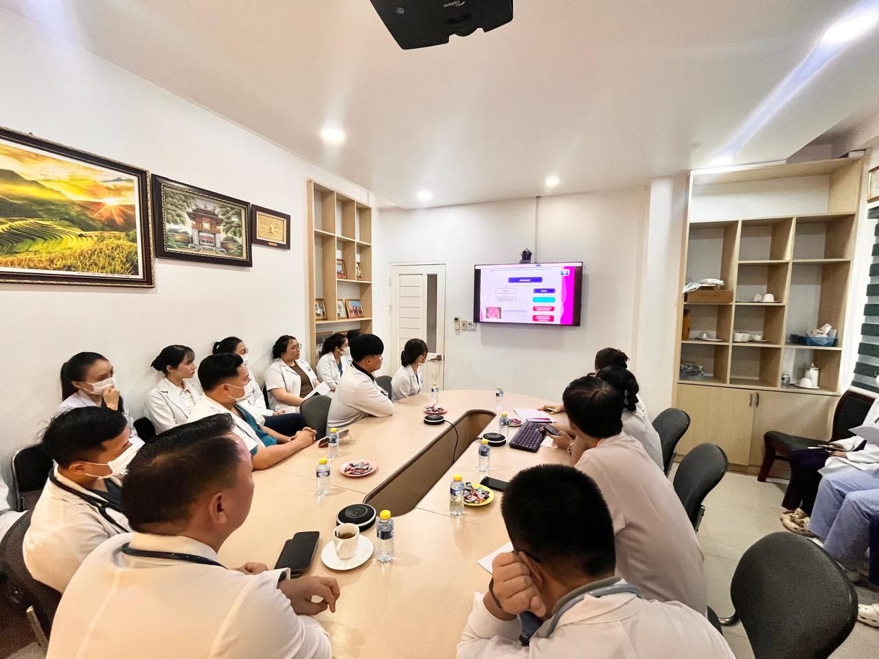 CẬP NHẬT KIẾN THỨC CHUYÊN MÔN VỀ UNG THƯ CỔ TỬ CUNG